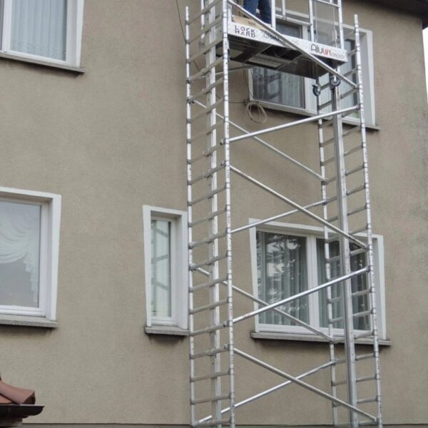 Lešeňový výtah Alulift