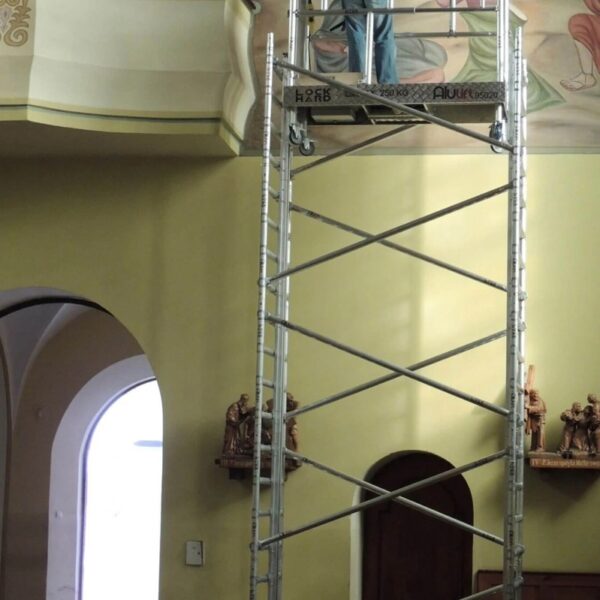 Lešeňový výtah Alulift