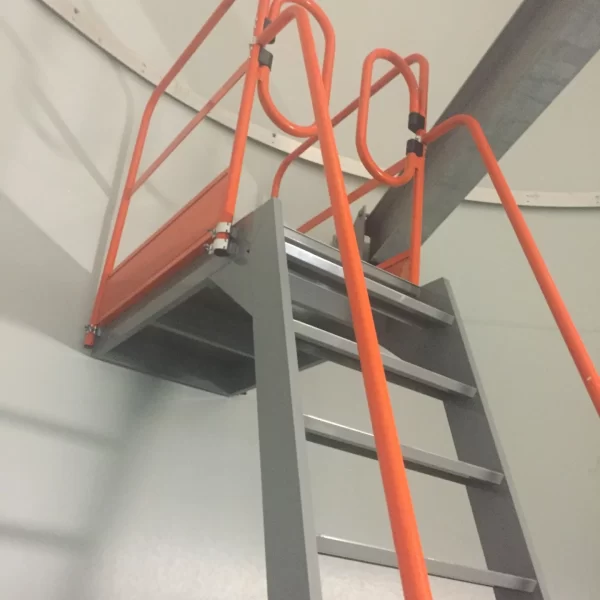 Speciální Al konstrukce