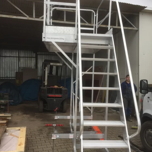 Speciální Al konstrukce