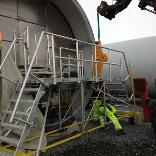 Speciální Al konstrukce